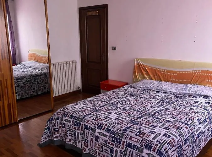 Room semplice